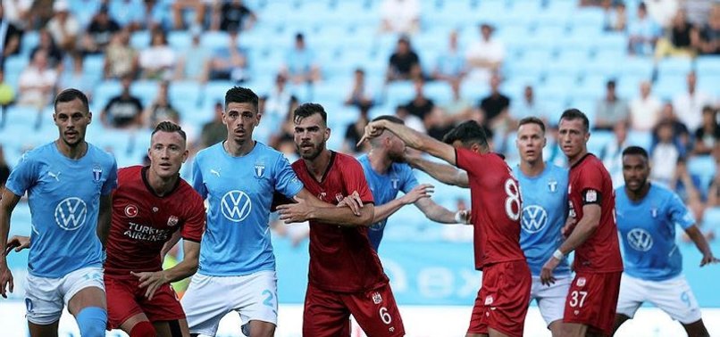 Malmö 3-1 Sivasspor (MAÇ SONUCU-ÖZET) Yiğido turu Sivas'a bıraktı!
